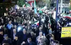 راهپیمایی باشکوه مردم ساری در بیست و هفتمین شب حماسه سازی