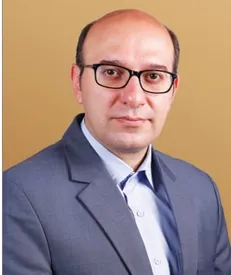 عکس افقی////////////////استاد دانشگاه شیراز دانشمند برتر آکادمی علوم جهان شد