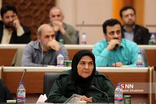 دیدار هنرمندان با مسئولین سازمان بسیج مستضعفین