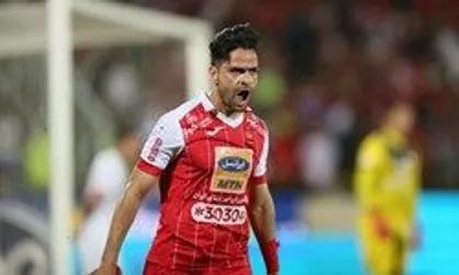 کامیابی&zwnj;نیا با پرسپولیس تمدید کرد