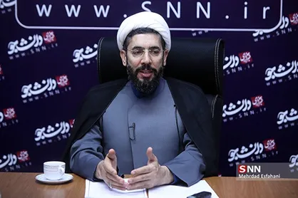 رستمی: اعتکاف به برکت توجه جوانان و دانشگاهیان به جریان عمومی تبدیل شد