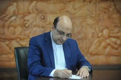 میراسماعیلی و علی نژاد در انتخابات ثبت نام کردند