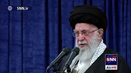رهبر انقلاب در دیدار با نخبگان: ما عزاداریم، اما برنامه دیدار با نخبگان را به بعد موکول نکردم، زیرا جنس عزای ما همچون جنس عزای سیدالشهدا (ع) زنده کننده و پیشبرنده است