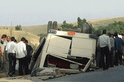 واژگونی مینی&zwnj;بوس در ارومیه ۲۷ کشته و مصدوم بر جا گذاشت