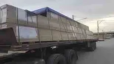 توقیف محموله ۲۴ تنی‌ ام دی اف فاقد مجوز در الیگودرز