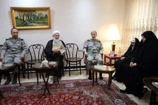 فرمانده کل ارتش: دشمن فهمید که باید به ملت ایران احترام بگذارد