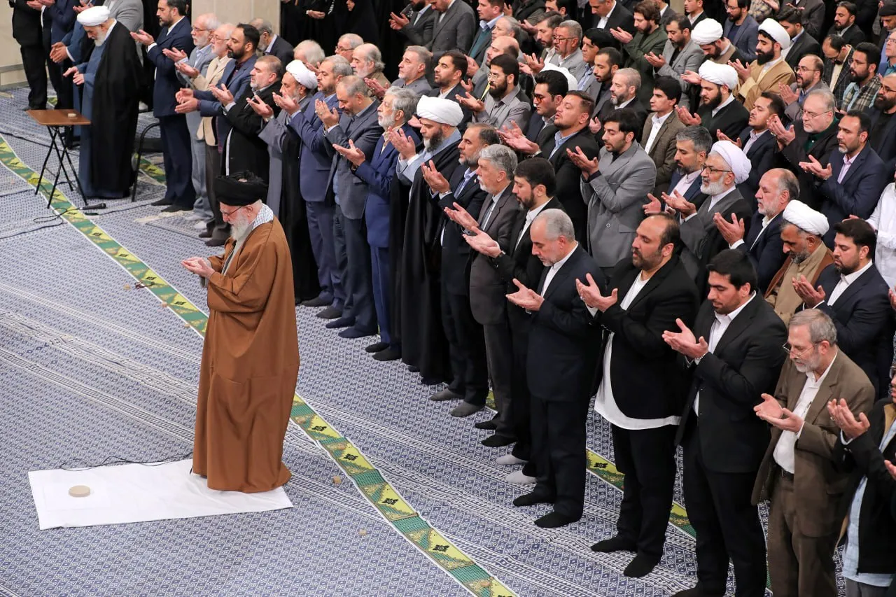 دیدار شعرا با رهبری انقلاب