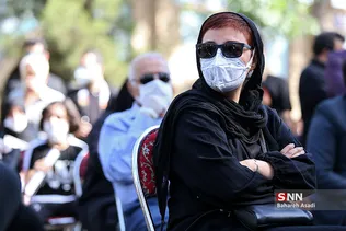 تشییع پیکر مرحوم محمدعلی کشاورز در قطعه هنرمندان