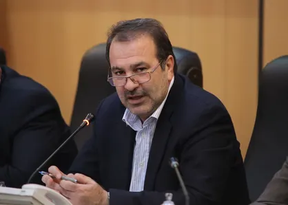 مجمع دانشجویی آرمان دانشگاه شیراز خواستار ابطال مصوبه تبدیل وضعیت کارکنان شهرداری شیراز شد