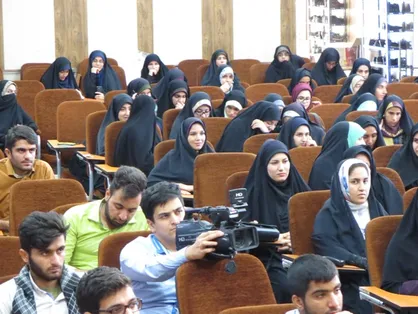 دشمن برای ولنگاری ما پول خرج می&zwnj;کند/ غرب بدنبال ایجاد حاکمیت مطیع در شرق است