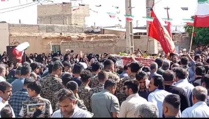 پیکر شهید مدافع وطن &laquo;وحید دالوند&raquo; در اندیمشک تشییع شد+فیلم