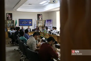 نشست رئیس جهاد دانشگاهی با دانشجویان فنی دانشگاه تهران