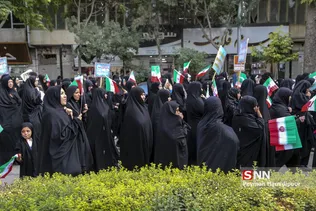 دختران انقلاب