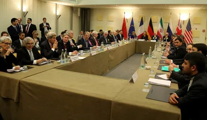 آیا چیزی جز خسارت محض نصیبمان شد؟/ از دست دراز کردن نزد بیگانگان دست بردارید