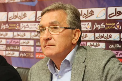 برانکو: خود طارمی بهتر می&zwnj;داند چکار کرده است/هیچ بازیکنی اندازه پرسپولیس بزرگ نیست