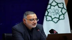 با پاسکارى نمى توان ترافیک و آلودگى هوا را رفع کرد/ مدیران همت دارند!