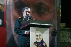 قاسم سلیمانی، قهرمان جبهه مقاومت و مبارزه با تروریسم است / ترامپ حریم سربازان خودش را شکست