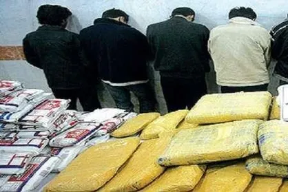 کشف ۴ تن مواد مخدر در درگیری با قاچاقچیان مسلح/ دستگیری قاچاقچی بین المللی با موشک&zwnj;انداز