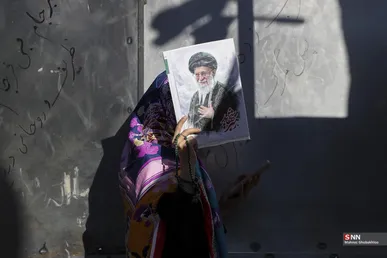 دعای پر فیض عرفه در میدان انقلاب اسلامی