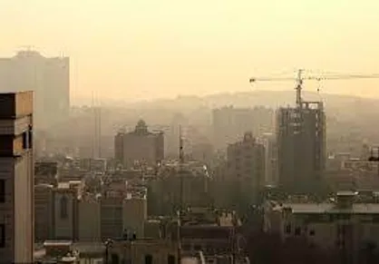 گردوغبار و آلودگی هوا تا پایان هفته / بارش پراکنده در جمعه