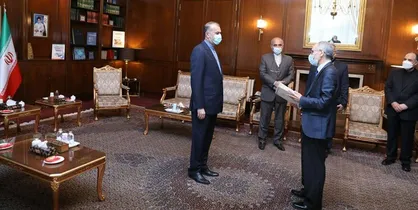 سفیر جدید الجزایر رونوشت استوارنامه خود را تقدیم امیرعبداللهیان کرد