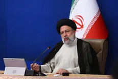 رئیسی: دست رانتخوارانی که چشم به ثروت کشور دارند را قطع خواهیم کرد / بازگشت ۳ هزار واحد به چرخه تولید