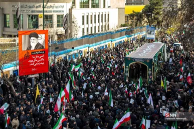 تشییع پیکر مطهر فرماندهان عالی رتبه و جمعی از شهدای تهران (۳)