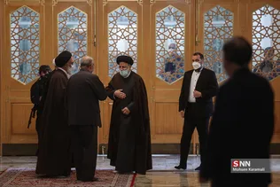 آیت الله سید ابراهیم رئیسی، در قالب سیزدهمین سفر استانی دولت سیزدهم صبح پنجشنبه ۹ دی ۱۴۰۰ وارد شهر مقدس قم شد. مراسم رسمی استقبال از آیت الله رئیسی در بدو ورود وی به شهر مقدس قم، با حضور آیت الله سید محمد سعیدی، استاندار قم و شماری دیگر از مسئولان ارشد استان در حرم بانوی کرامت برگزار شد.