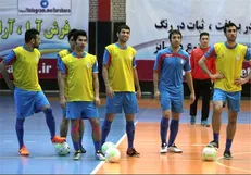 سرمربی تیم ملی فوتسال ۱۶ بازیکن را به اردو فراخواند