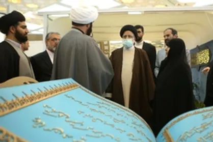 بازدید رئیس جمهور از نمایشگاه قرآن
