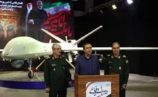 دهقان در بازدید از دستاورد‌های دفاعی: پهپاد مهاجر ۱۰ فخرآفرین است
