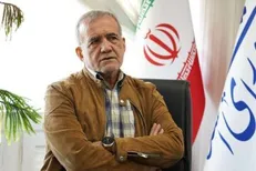 پزشکیان: با همدلی وبهره‌گیری ازنخبگان بخشی از مشکلات را حل می‌کنیم