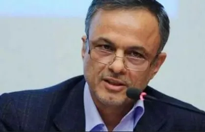 رزم&zwnj;حسینی: در خصوص کالا&zwnj;های رسوب شده منتظر همکاری بانک مرکزی هستیم