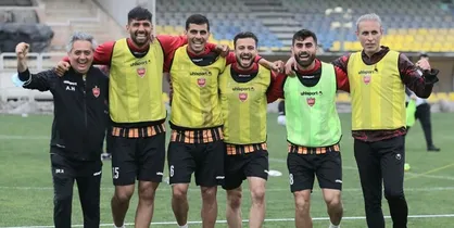 تمرین پرسپولیسی&zwnj;ها در هوای بارانی