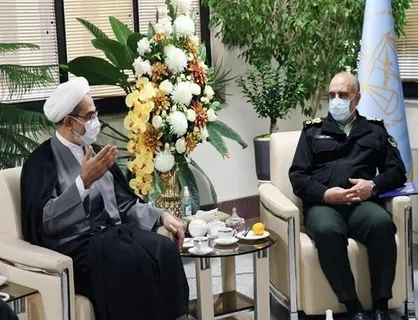 نیروی انتظامی در خط مقدم مبارزه با ناهنجاری&zwnj;های اجتماعی قرار دارد