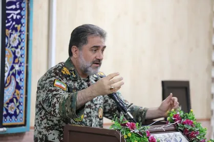 امیر الهامی: شاید دشمن هواپیماهای پیشرفته داشته باشد اما فناوری آنها تضمینی برای برگشت&zwnj;شان از میدان جنگ نیست/ برای تقابل&zwnj;های آینده آماده&zwnj;ایم