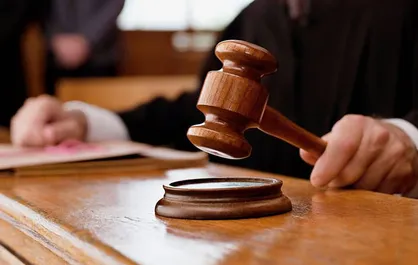 نمایندگان فاسد رد صلاحیت شده را به دادگاه بکشانید