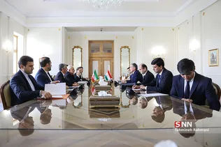 دیدار ظریف با وزیر امور خارجه تاجیکستان