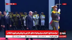 ادای احترام نخست‌وزیر ارمنستان به پیکر رهبر شهید انقلاب + فیلم