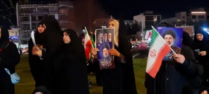 ایستادگی در سرمای زمستان؛ بیعت گرم و پرشور مردم اقلید با نائب امام زمان (عج) +فیلم