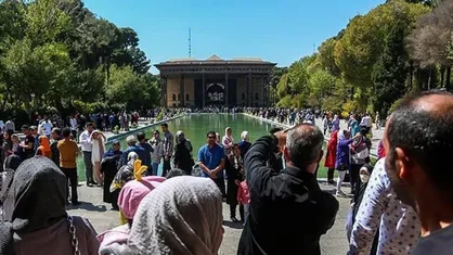 اقامت گردشگران نوروزی در اصفهان به ۲ میلیون نفر رسید