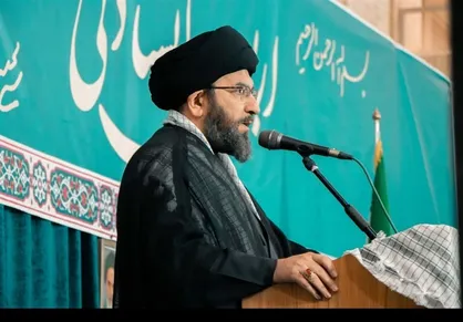 امام جمعه زنجان: جنگ امروز دشمن جنگ روایت&zwnj;هاست