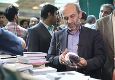 تأکید دوباره رئیس صدا و سیما در نمایشگاه کتاب/ باید به تولید محتوا در آنتن توجه کنیم