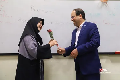 تجلیل از مقام استاد در دانشگاه تهران