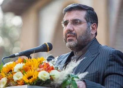 وزیر ارشاد: دولت برای تحقق گفتمان انقلاب باید به مسجد برگردد