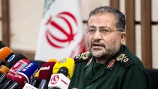 سردار سلیمانی: آمریکایی‌ها هنوز نان بمباران هیروشیما و ناکازاکی را می‌خورند/ تغییر هندسه قدرت در جهان توسط انقلاب اسلامی آغاز شد +فیلم
