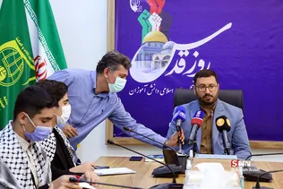 میزگرد دانش‌آموزی اتحادیه انجمن اسلامی دانش آموزان به مناسبت روز قدس
