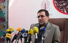 امام خمینی بین عاشورا، انقلاب و دفاع مقدس پیوستگی به وجود آورد