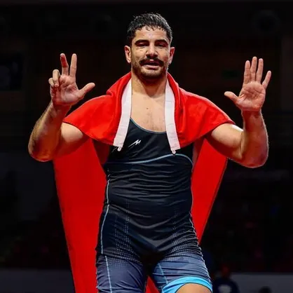 طا&zwnj;ها آکگل برترین آزادکار سال جهان شد