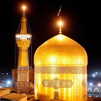 جوان مسیحی اوکراینی در حرم منور رضوی مسلمان شد